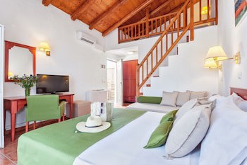 Rigas Hotel Skopelos