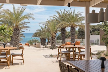 Golden Milos Beach House by Domotel galeri fotoğrafı