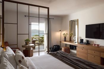 Golden Milos Beach House by Domotel galeri fotoğrafı