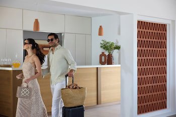 Golden Milos Beach House by Domotel fotoğrafı