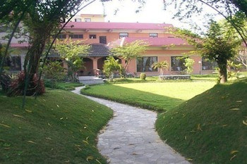 Hotel Nirvana Luxury International