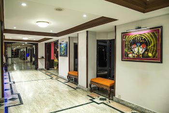 Hotel Nirvana Luxury International