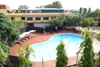 Hotel Nirvana Luxury International