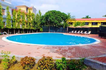 Hotel Nirvana Luxury International
