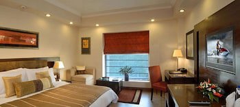 Fortune Sector 27 Noida