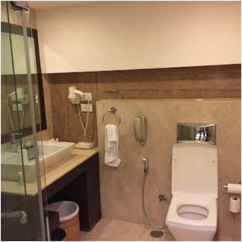 Fortune Sector 27 Noida