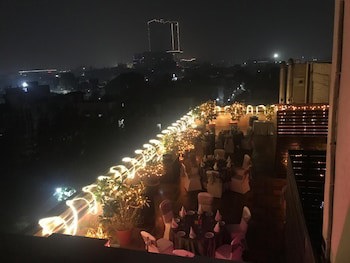 Fortune Sector 27 Noida