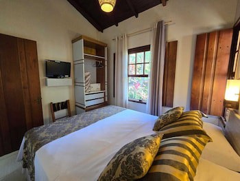 Eliconial Paraty Pousada