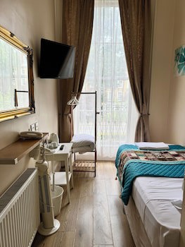 Abc Hyde Park Hotel