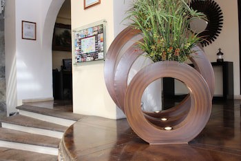 Hotel Posada Virreyes