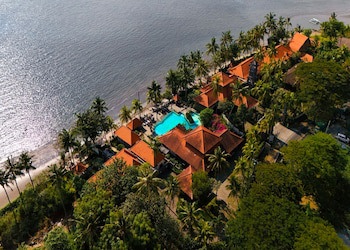 Nugraha Lovina Seaview Resort & Spa