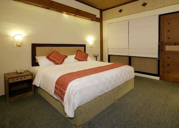 Nugraha Lovina Seaview Resort & Spa