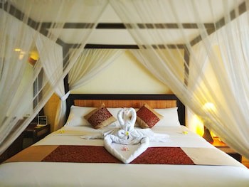 Nugraha Lovina Seaview Resort & Spa
