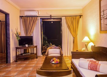 Nugraha Lovina Seaview Resort & Spa