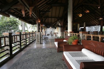 Nugraha Lovina Seaview Resort & Spa