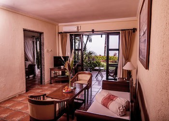 Nugraha Lovina Seaview Resort & Spa