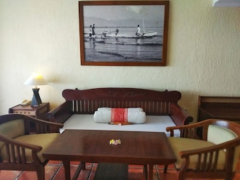 Nugraha Lovina Seaview Resort & Spa