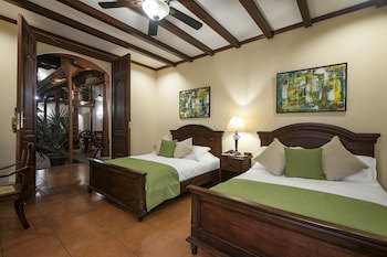 Hotel Plaza Colon