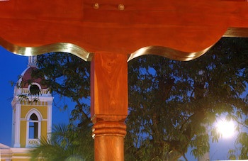 Hotel Plaza Colon