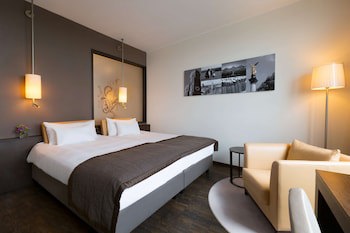 Infinity Hotel & Conference Resort Munich galeri fotoğrafı