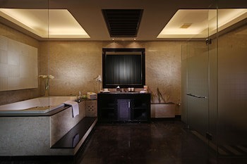 Fm7 Resort Hotel Jakarta