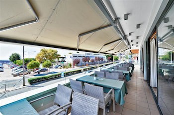 Esperia Hotel