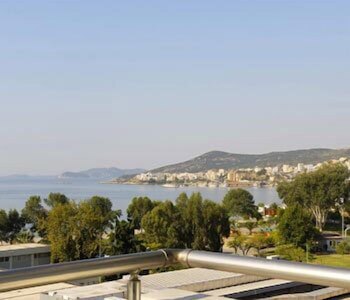 Esperia Hotel
