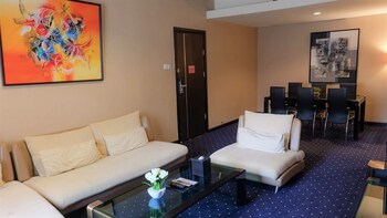 Swiss-Belhotel Silae Palu