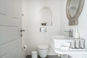 Aqua Luxury Suites