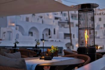 Aqua Luxury Suites