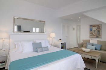 Aqua Luxury Suites