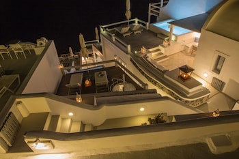 Aqua Luxury Suites