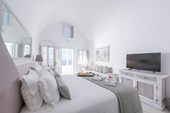 Aqua Luxury Suites