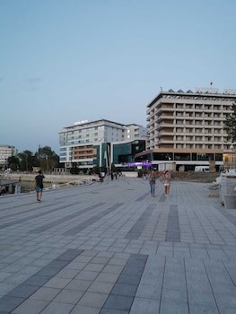 Delta 3 Hotel