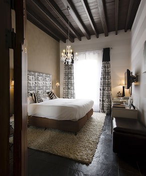 Cape Heritage Hotel