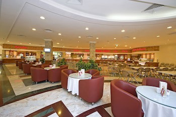Al Bustan Residence Hotel Apartments