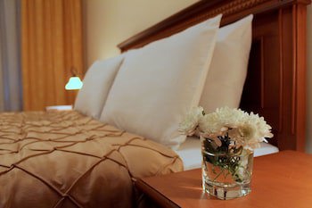 Famissi Hotel