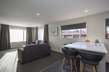 Dunedin Motel And Villas