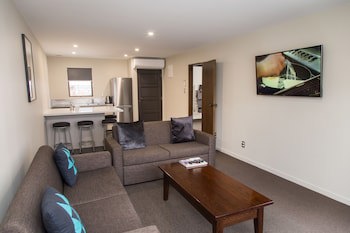 Dunedin Motel And Villas