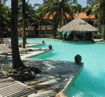 Sutra Beach Resort