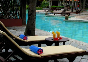 Sutra Beach Resort