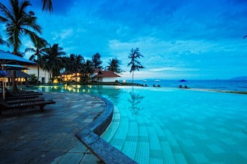 Sutra Beach Resort