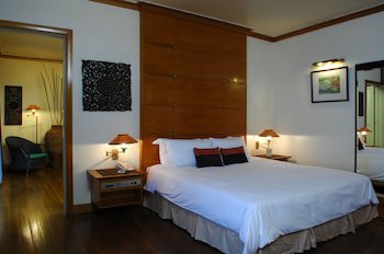 Sutra Beach Resort