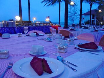Sutra Beach Resort