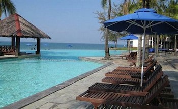 Sutra Beach Resort