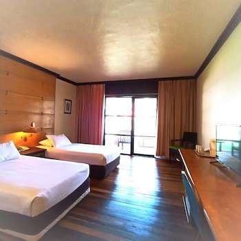 Sutra Beach Resort