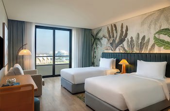 Yas Plaza Mangroves by IHG galeri fotoğrafı