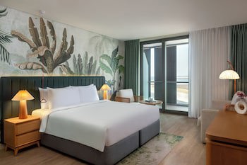 Yas Plaza Mangroves by IHG galeri fotoğrafı