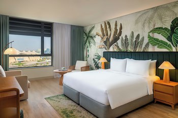 Yas Plaza Mangroves by IHG galeri fotoğrafı