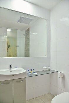 Cresta Oasis